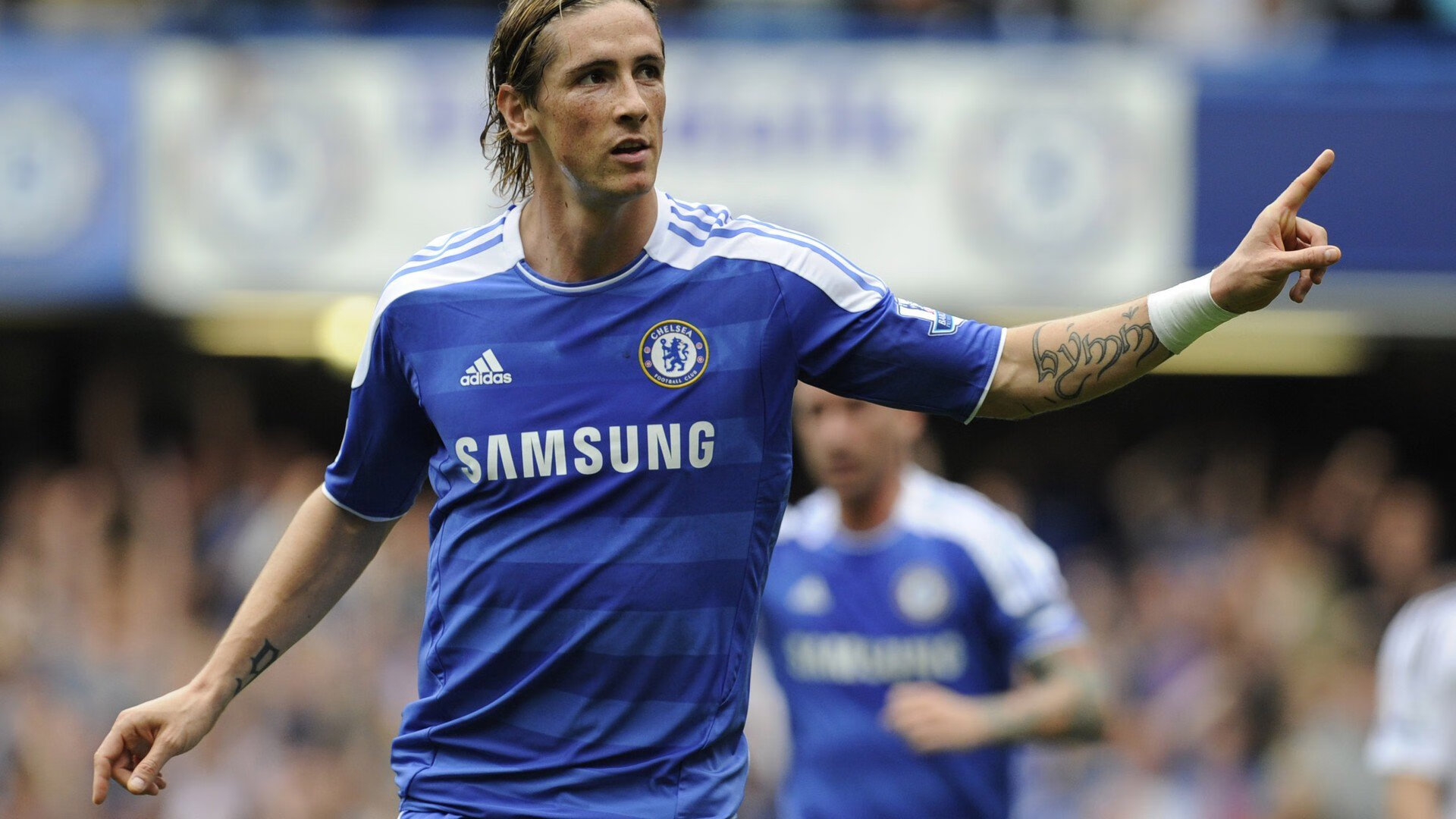 kaiyun体育app-史密斯后程发力力压群雄，史密斯shc