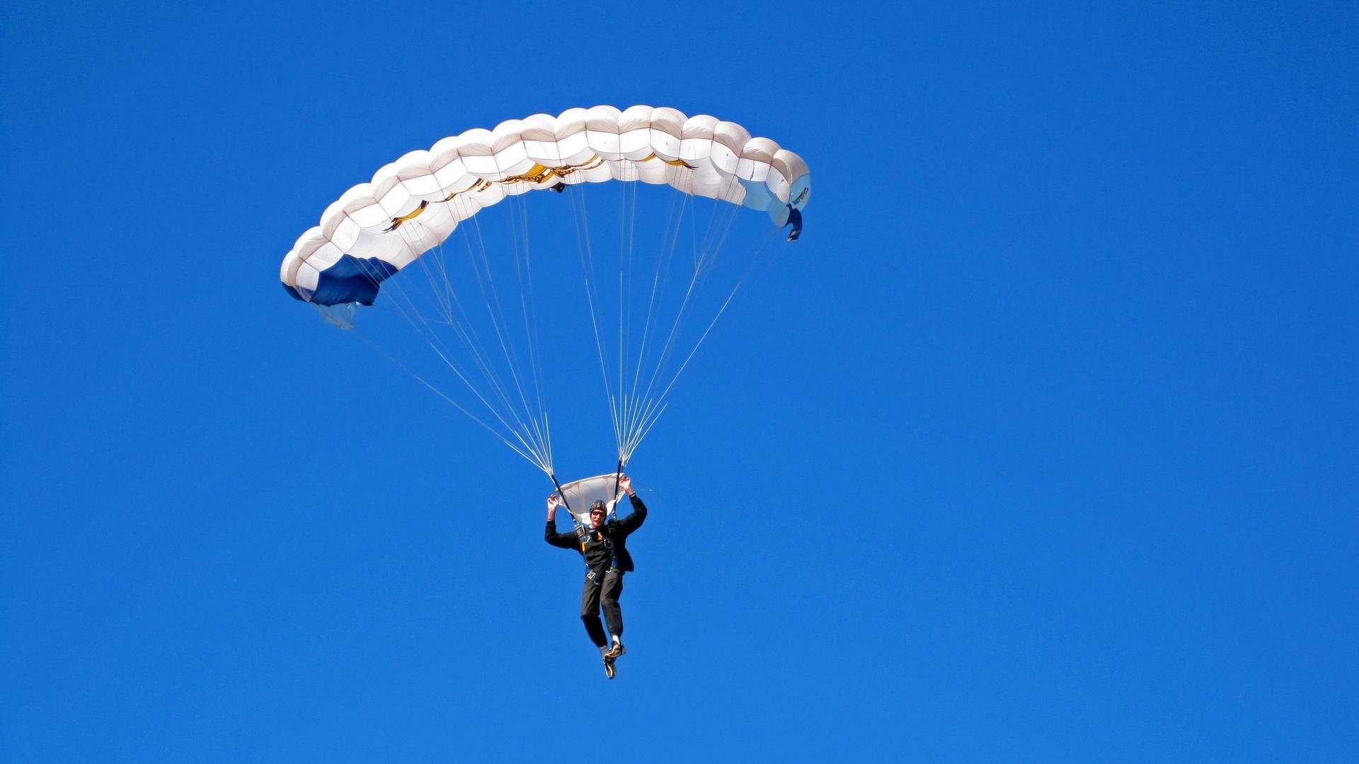 “未来之星：全国青少年足球明星比赛火爆举行”，2021足球未来之星